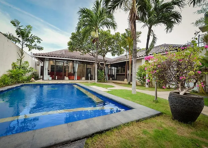 Villa Kurnia Kuta