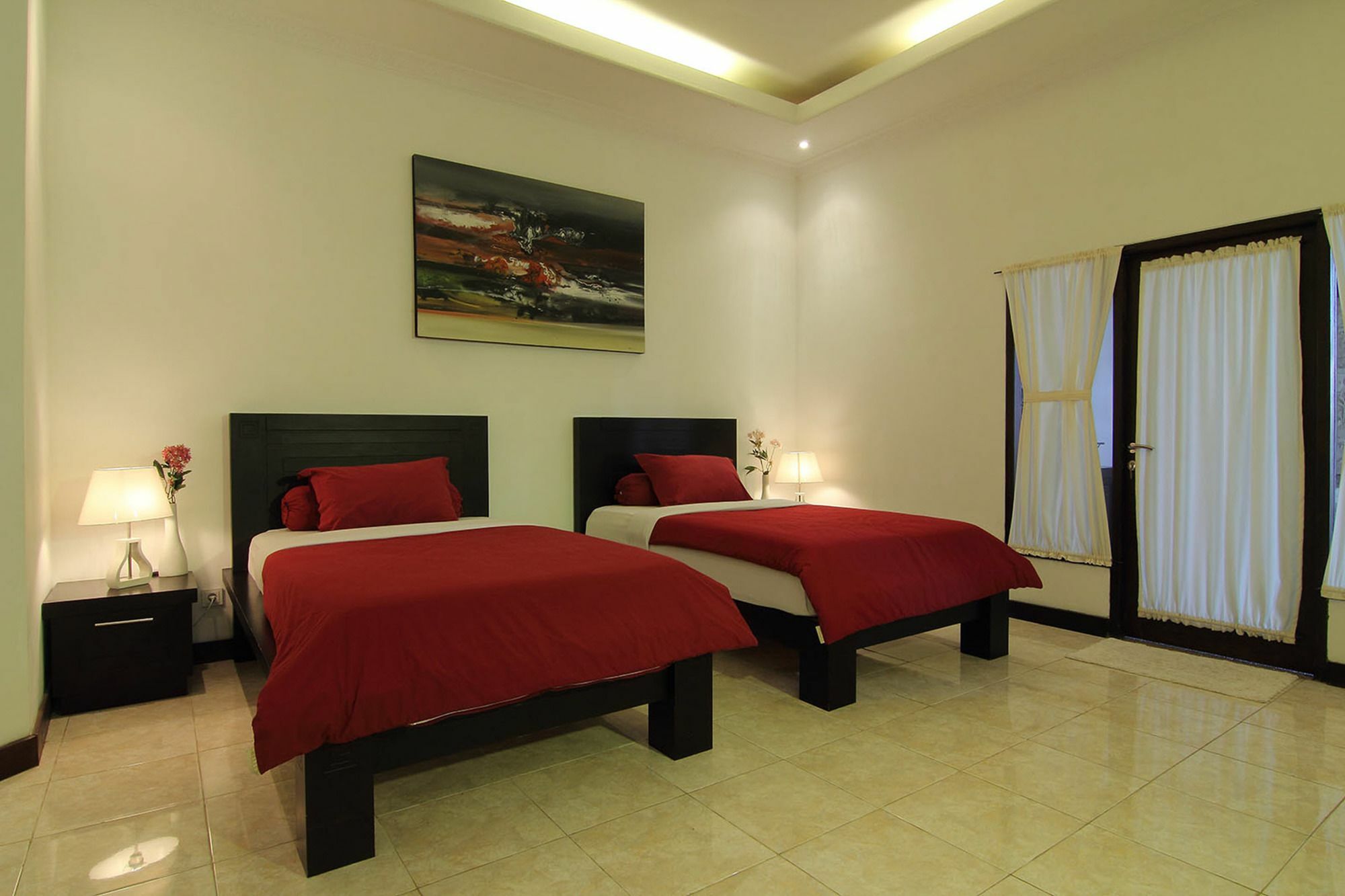 Kurnia Kuta Villa *