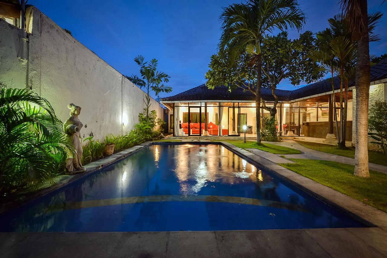 Kurnia Kuta Villa