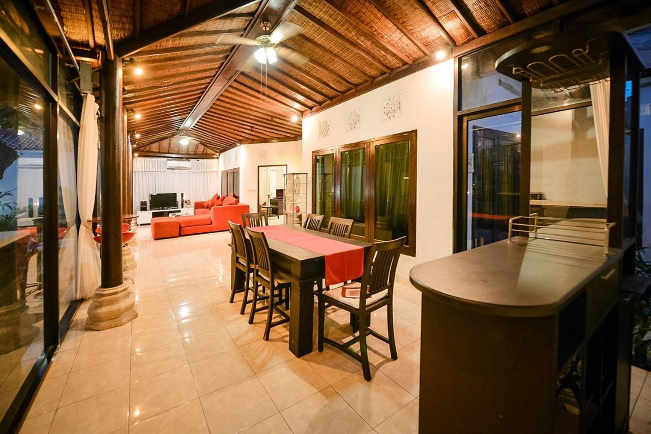 Kurnia Kuta Villa *