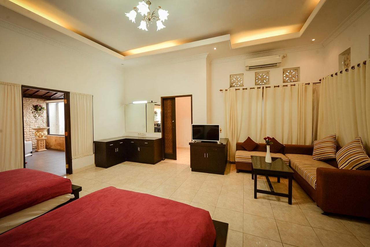 Kurnia Kuta Villa *